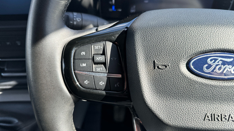 Ford Transit Custom 300 L1 Diesel Fwd 2.0 EcoBlue 136ps H1 Van Limited